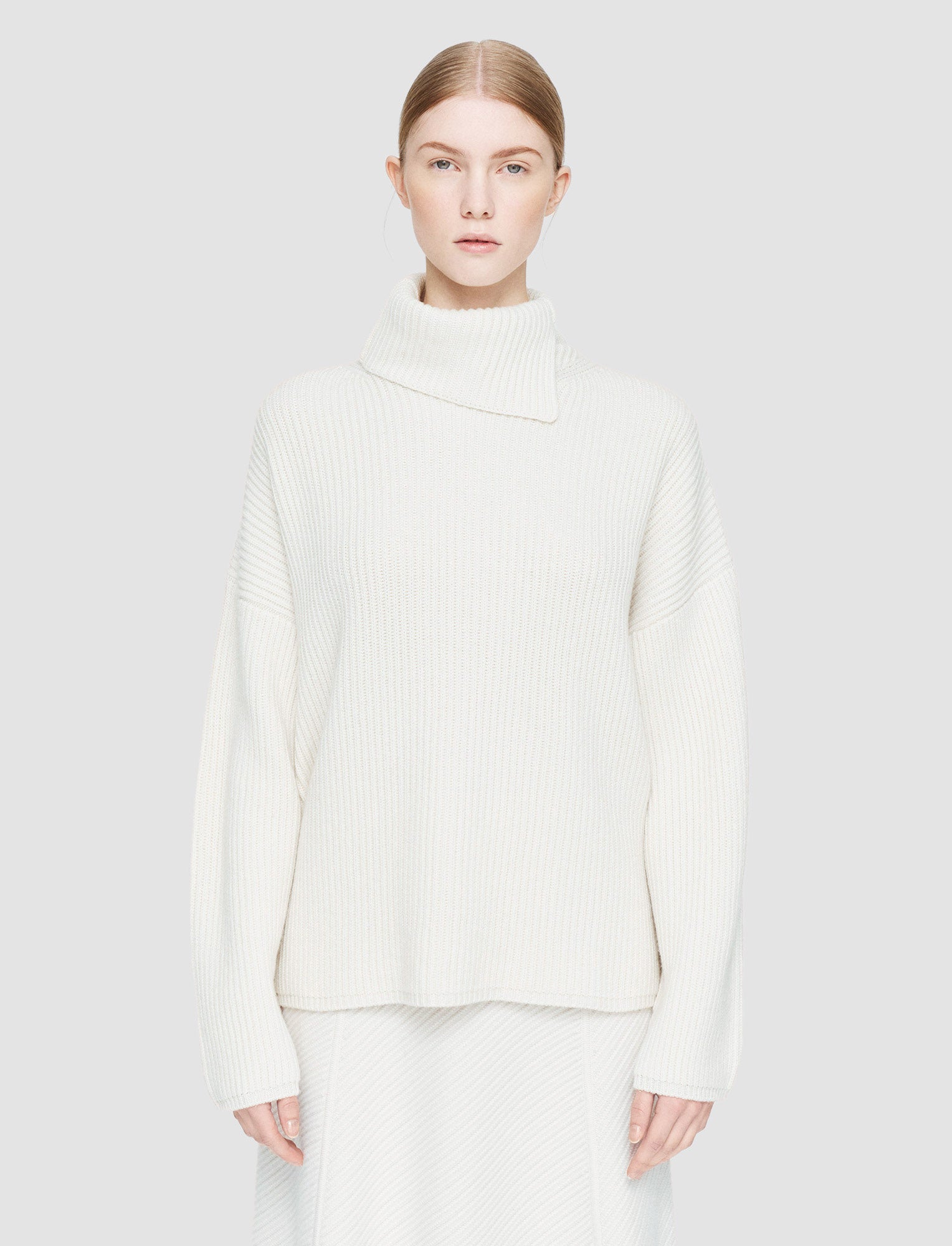 Light Cardigan Stitch High Neck Jumper